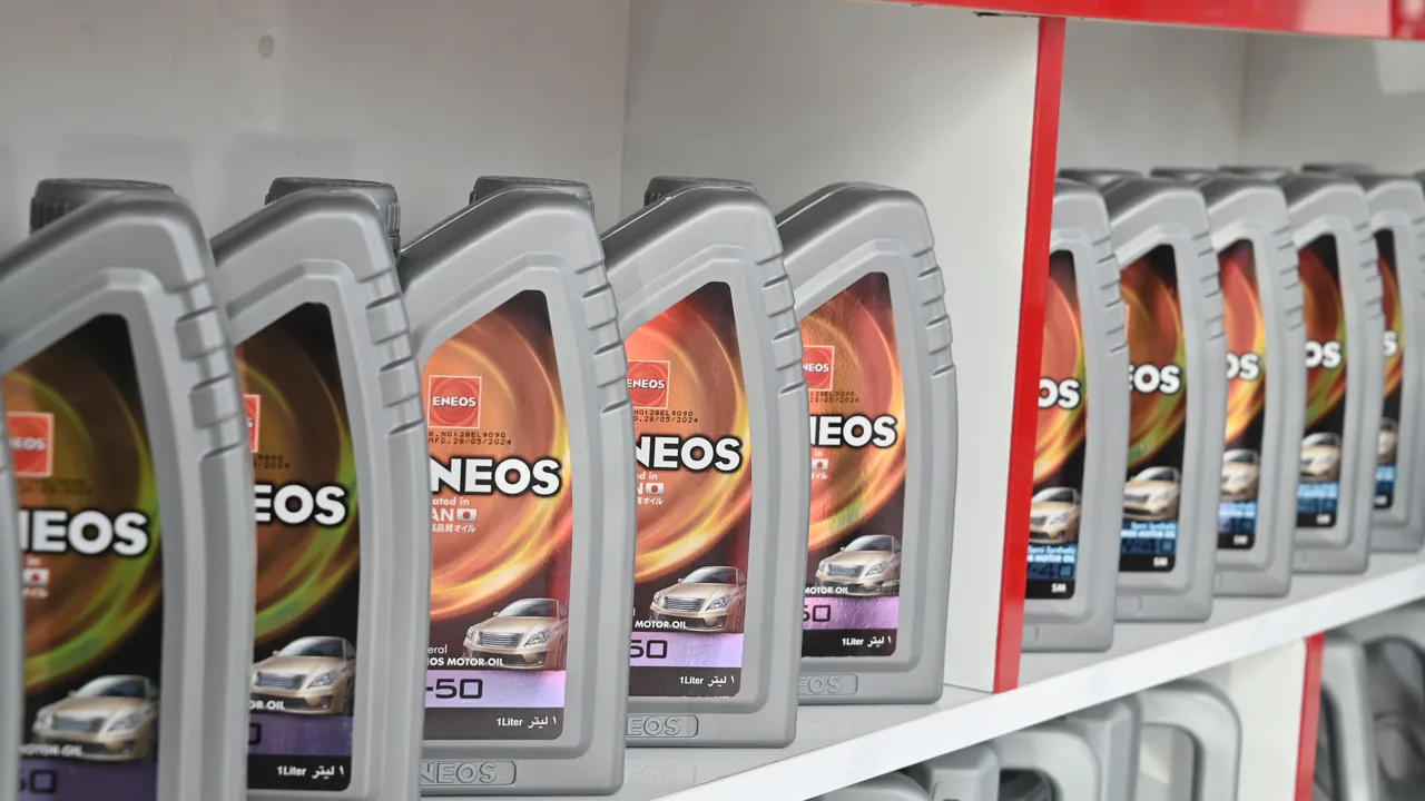 Eneos engine oil on the shelves of the Parts & Tools showroom